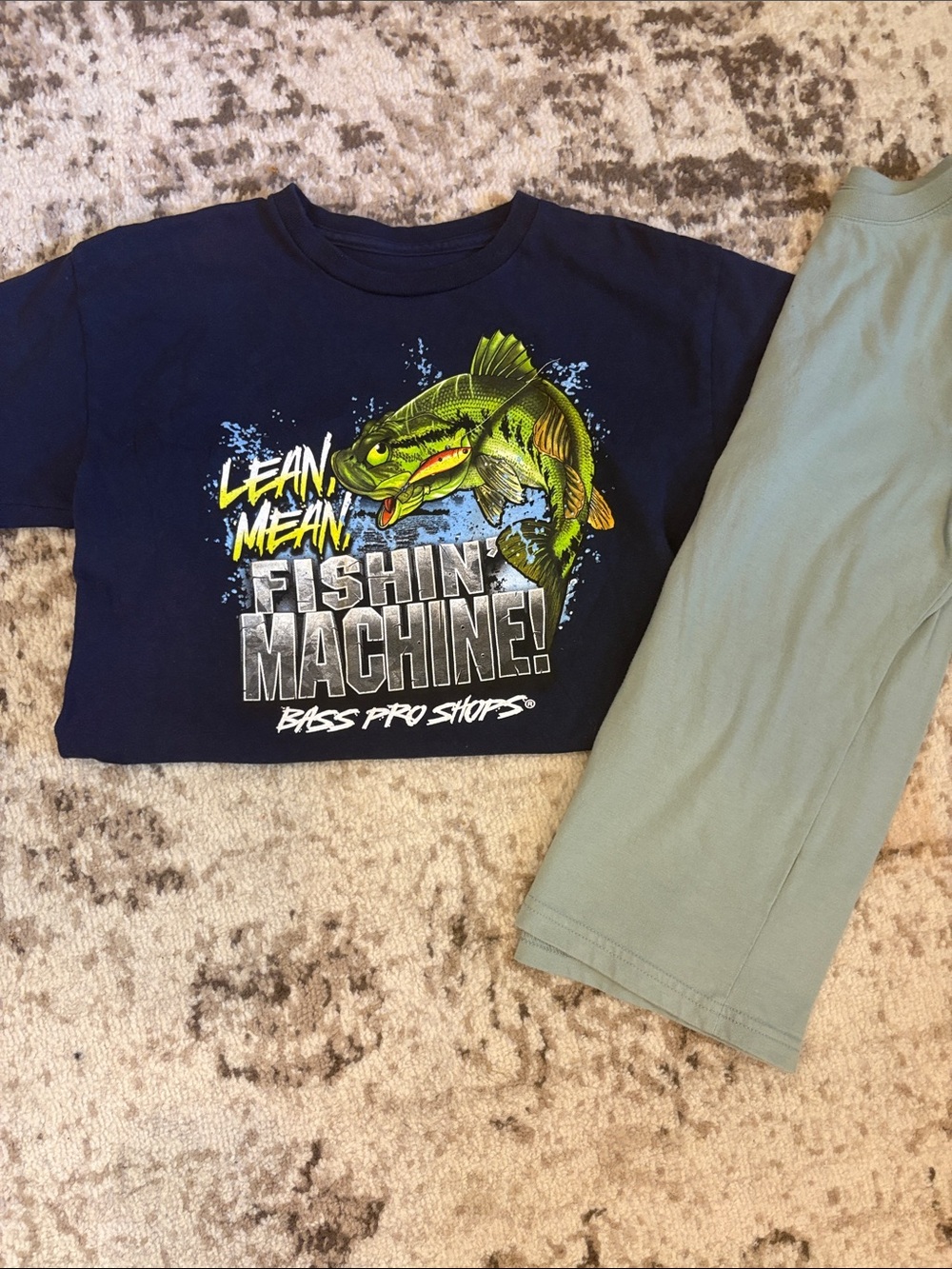 Boys Lot of 2 tees- Bass Pro Shops Navy Tee with Seafoam Green Wonder Nation Tee